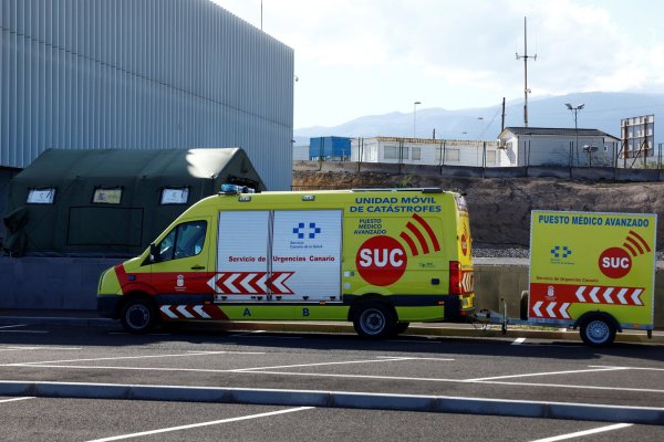 Hantavirus salgını yaşanan kruvaziyerdeki İngiliz yolcular hastanede karantinaya alınacak