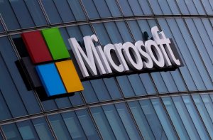 İşletmeler 'AI Vergisi'yle Karşı Karşıya: Microsoft Yazılım Abonelik Fiyatlarını Artırıyor