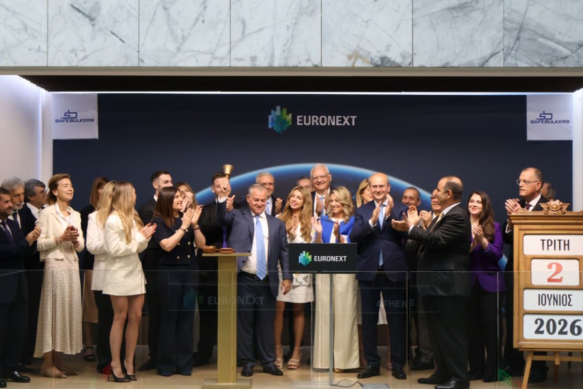 Safe Bulkers Çifte Borsa Kotasyonuyla New York, Atina ve Kıbrıs'ı Birleştirdi