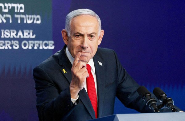 Netanyahu, İsrail'in Hayatta Kalma Ustası, İran Anlaşması Nedeniyle Seçmen Öfkesiyle Yüzleşecek