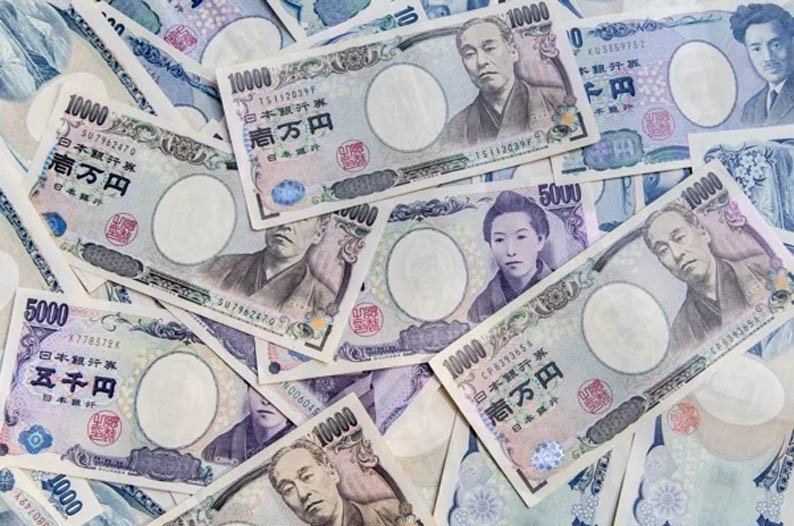 Yen destek buldu, dolar güçlü NFP raporuyla toparlandı