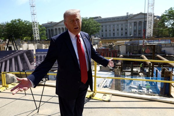 Trump balo salonu projesini onlarca kez gündeme getirdi, ekonomik sıkıntıları ise küçümsedi