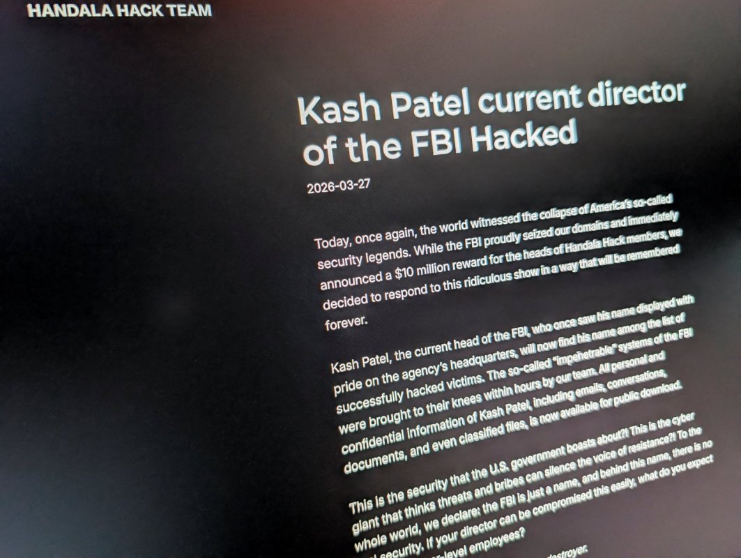 İran bağlantılı hackerlar FBI Direktörü'nün kişisel e-postasını ele geçirdi