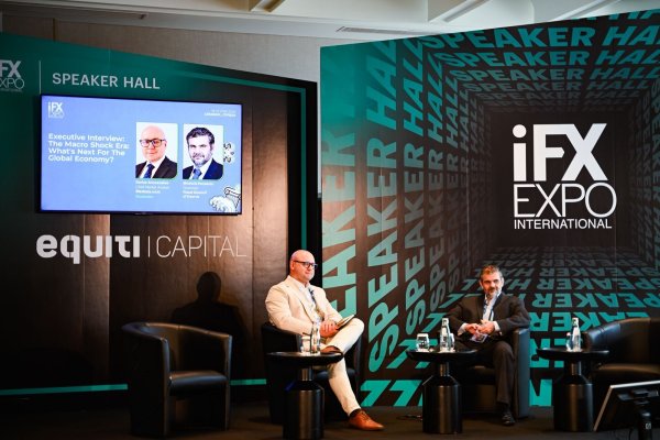 Persianis, iFX EXPO'nun Son Gününde Küresel Riskleri Mercek Altına Aldı