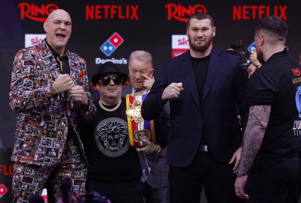 Tyson Fury Ringe Dönüyor: 'Hâlâ Yenilmesi Gereken Adam Benim'