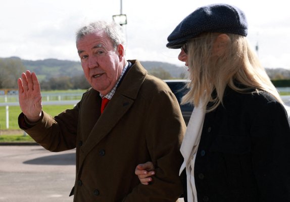 Sunucu Jeremy Clarkson Kanser Olduğunu Açıkladı Ancak Uzun Yıllar Daha Hasat Yapmayı Umuyor