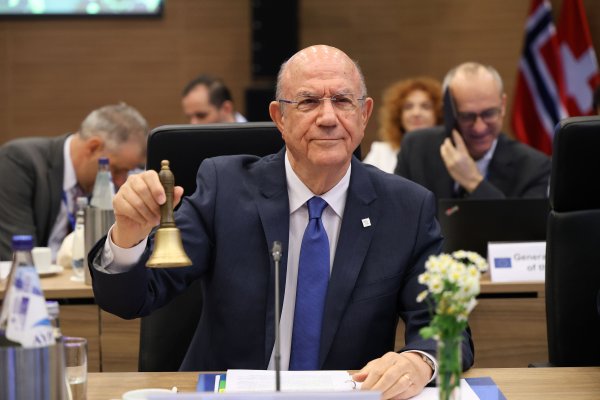 Keravnos, AB Bütçe Denetim Anlaşması'nı Memnuniyetle Karşıladı