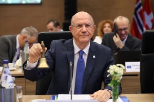 Keravnos, AB Bütçe Denetim Anlaşması'nı Memnuniyetle Karşıladı