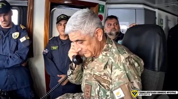 Kıbrıs ve Yunanistan Güney Kıyılarında Deniz İş Birliği Tatbikatı Düzenledi