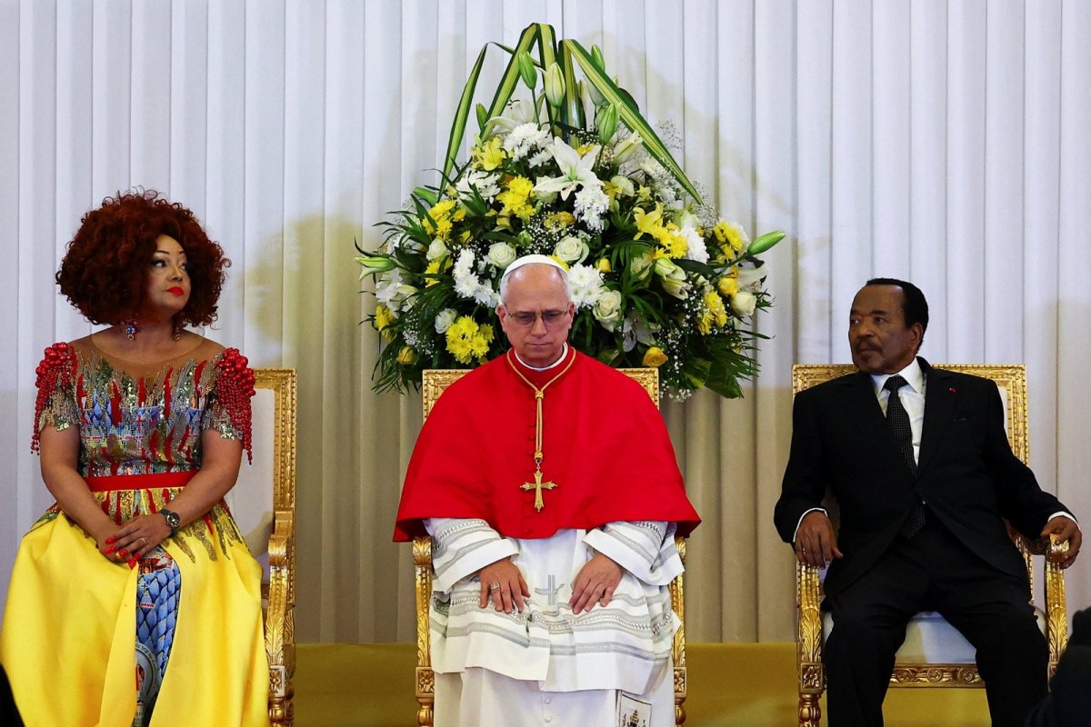 Trump'ın Hedefindeki Papa Leo, Kamerun'da 'Zengin ve Güçlüler' Barışı Tehdit Ediyor Dedi
