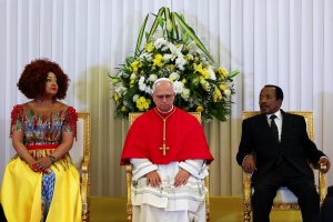 Trump'ın Hedefindeki Papa Leo, Kamerun'da 'Zengin ve Güçlüler' Barışı Tehdit Ediyor Dedi