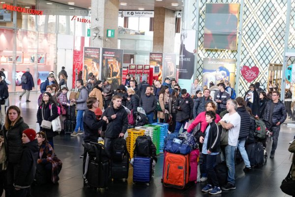 İtalya, Kış Olimpiyatları'nda Demiryolu Sabotajıyla Bağlantılı Anarşist Ağdan Yedi Kişiyi Tutukladı