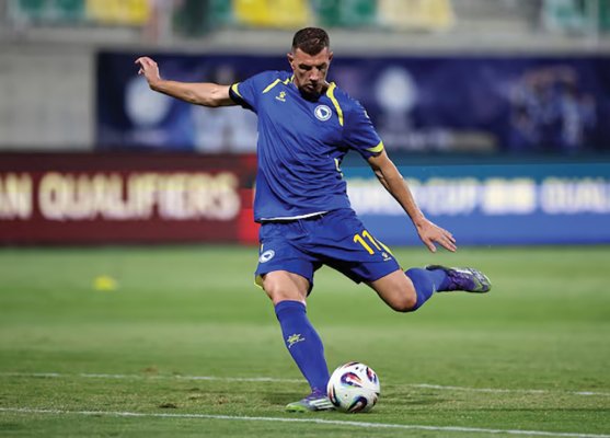 Bosna Hersek'in Yeni Neslinin Tılsımı: Veteran Dzeko