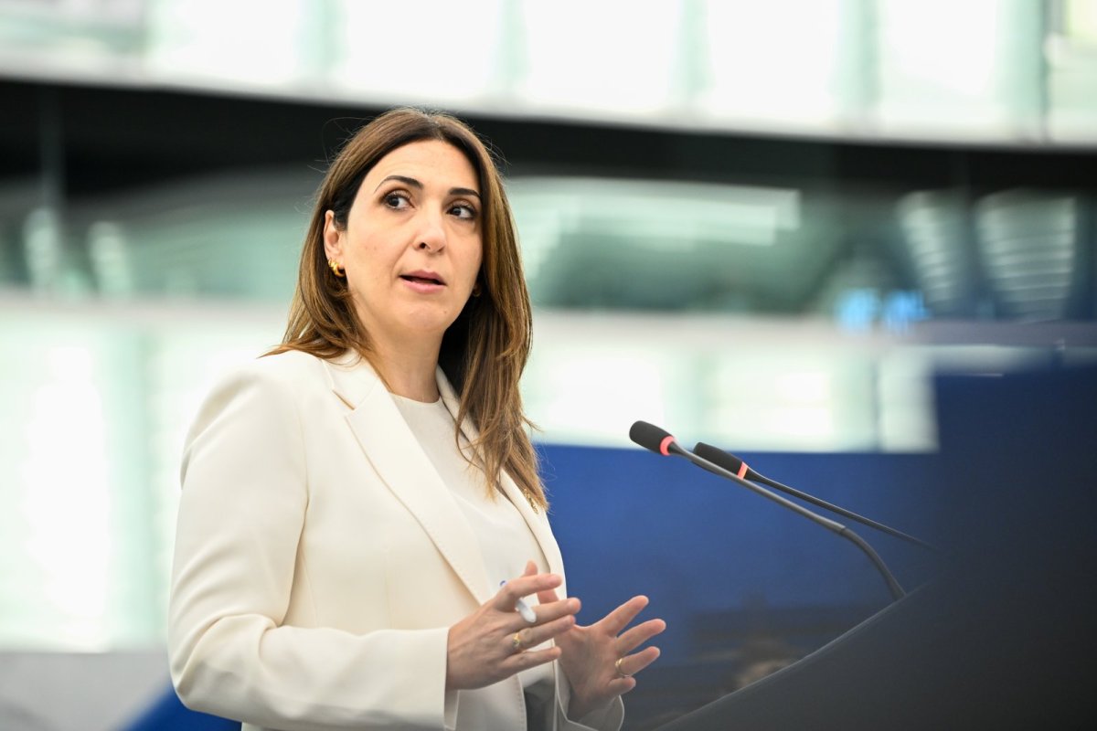 Raouna: Genişleme AB için 'vazgeçilmez bir taahhüt'