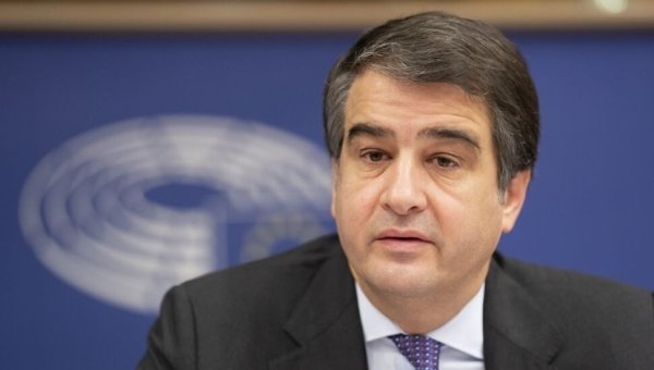 Yunanistan, Fitto'nun Kıbrıs Özel Temsilcisi Olarak Atanmasını Memnuniyetle Karşıladı
