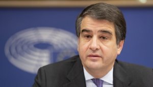 Yunanistan, Fitto'nun Kıbrıs Özel Temsilcisi Olarak Atanmasını Memnuniyetle Karşıladı