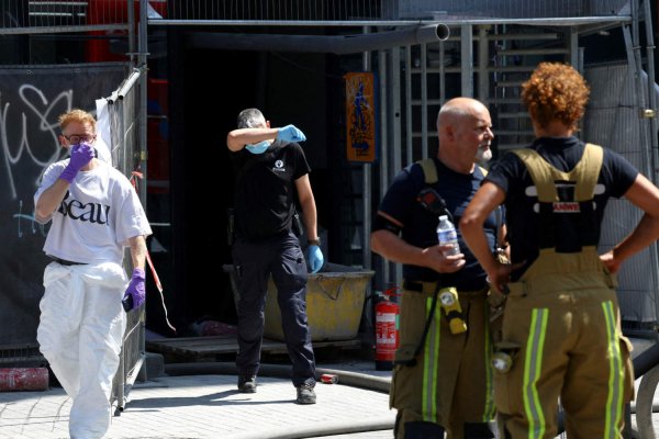 Brüksel'de İnşaat Alanında Yangın: Çok Sayıda Ölü