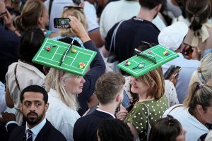 Wimbledon Dünya Kupası'na Rağmen Seyirci Rekoru Kırdı