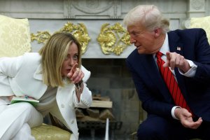 Trump, Giorgia Meloni ile kavgayı yeniden alevlendirdi: 'Kısıtlama kararı gerek'