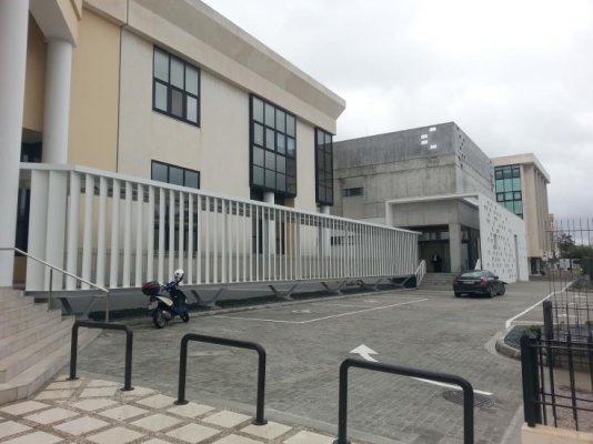 Baf'ta Otel Ölümü: İngiliz Baba Hâlâ Serbest Bırakılmadı