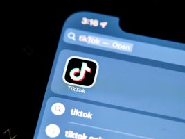 Polis, Engelli Çocuğu Soyunmaya Teşvik Eden Videoyu Soruşturuyor