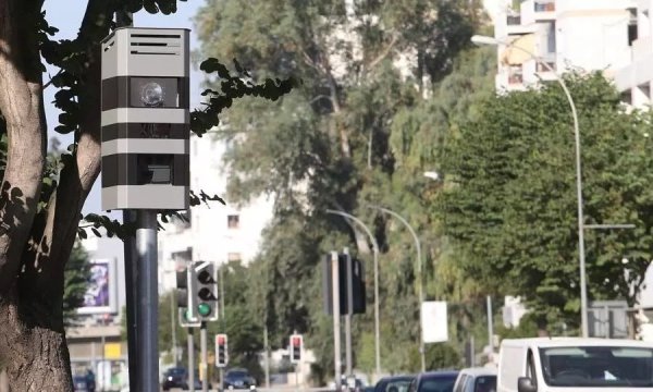Kıbrıs Polisi, AB Mahkemesi Kararı Sonrası Radar Uyarı Uygulamalarını Engellemeyi Değerlendiriyor