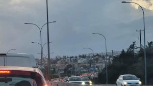 Lefkoşa-Limasol otoyolunda kaza: Sağ şerit trafiğe kapandı