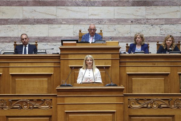 Kıbrıs'ta Helenizm Tehdit Altında