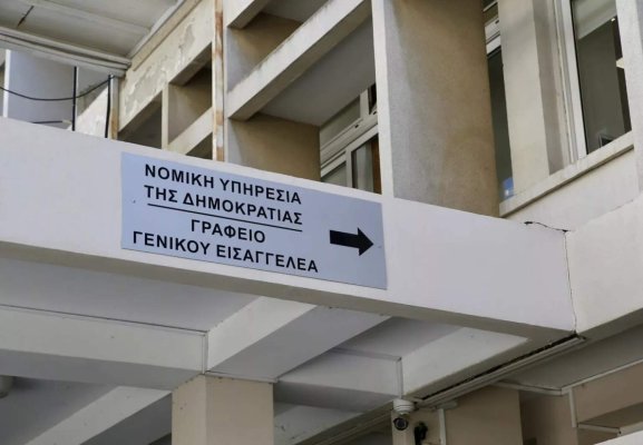 Fransa, Kıbrıs'ta İşgal Altındaki Bölgede Gayrimenkul Gasbına İlişkin Avrupa Vizesi Talebini Kabul Etti