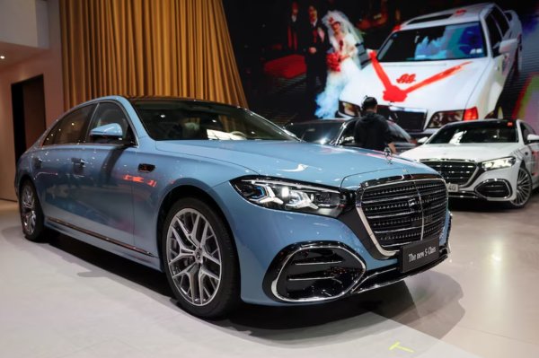 Mercedes-Benz Sıkı Maliyet Kesintileriyle İkinci Çeyrek Kârını Artırdı