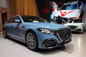 Mercedes-Benz Sıkı Maliyet Kesintileriyle İkinci Çeyrek Kârını Artırdı