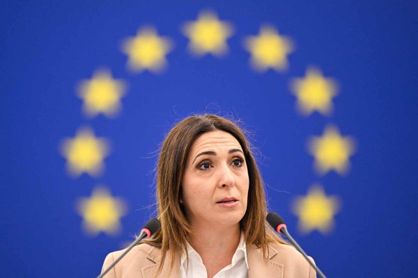 Kıbrıs AB Dönem Başkanlığı Sponsorları Onurlandırdı