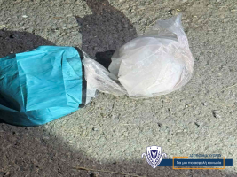 Polis kovalamacası 1.5 kg kokain ele geçirilmesiyle sonuçlandı