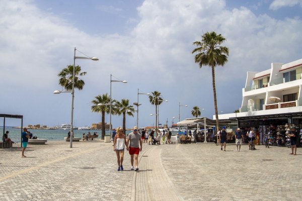 Sarı Kodlu Sıcak Hava Uyarısı: Cumartesi İç Kesimlerde 40°C Bekleniyor