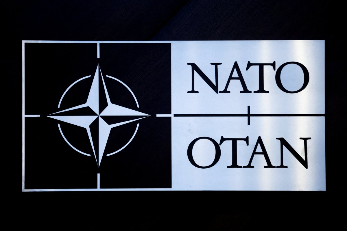 NATO'da Casuslukla Suçlanan Kanadalı Stajyer Kadının Tutukluluğu Bir Ay Daha Uzatıldı