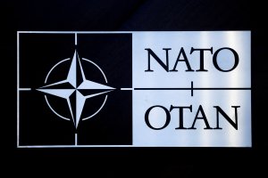 NATO'da Casuslukla Suçlanan Kanadalı Stajyer Kadının Tutukluluğu Bir Ay Daha Uzatıldı