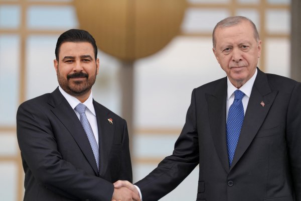 Erdoğan: Türkiye, Irak'la kapsamlı enerji işbirliği anlaşması imzalamayı hedefliyor
