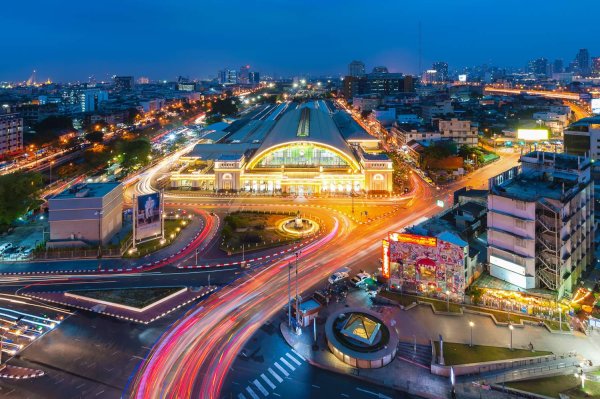 Tayland, Çin'e Bağlanacak Yüksek Hızlı Tren Hattının İlk Etabını 2030'da Tamamlamayı Hedefliyor