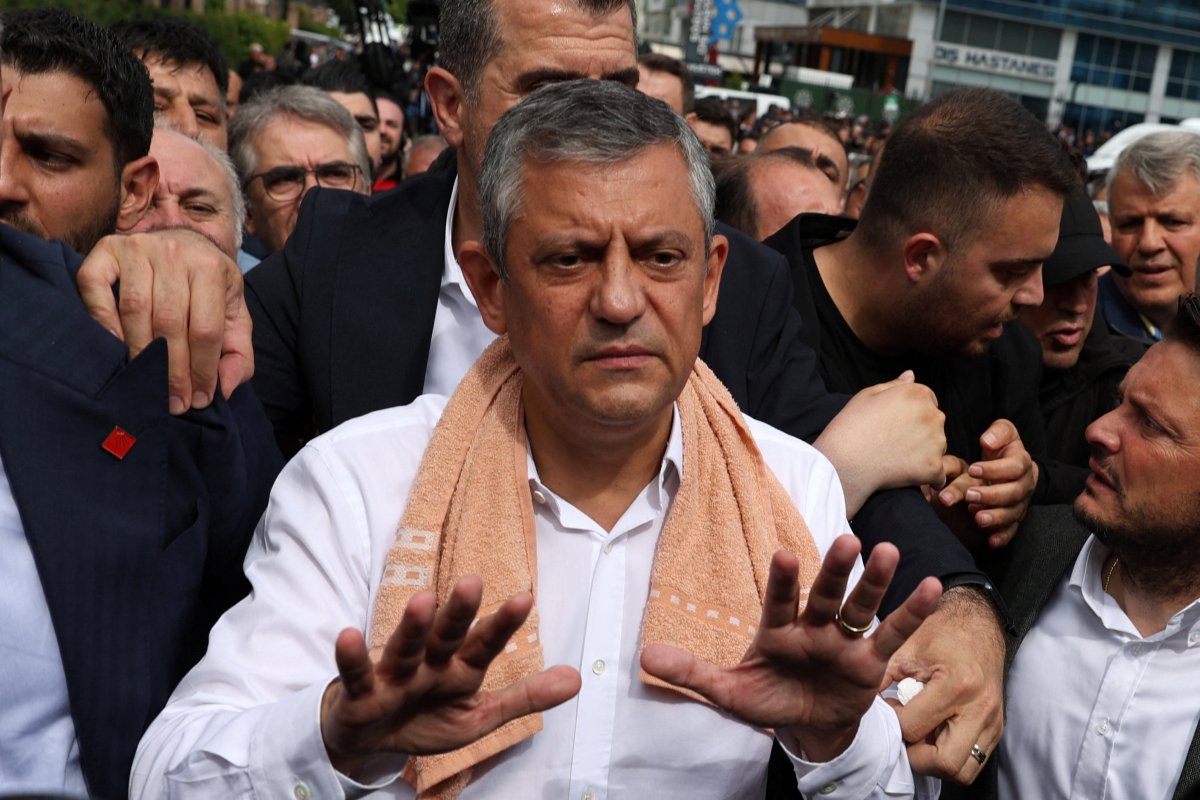 Özgür Özel, Erdoğan'a Meydan Okumak İçin Yeni Parti Kuruyor