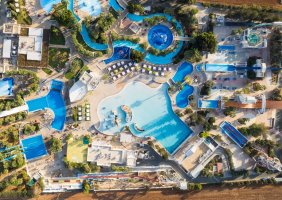 Kıbrıs Turizmini Tema Parkları Değiştirebilir Mi?