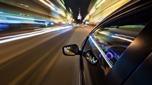 Limassol'da Otoyolda 177 km/s Hızla Giden Sürücü Yakalandı: Alkollü ve Uyuşturucu Etkisi Altında