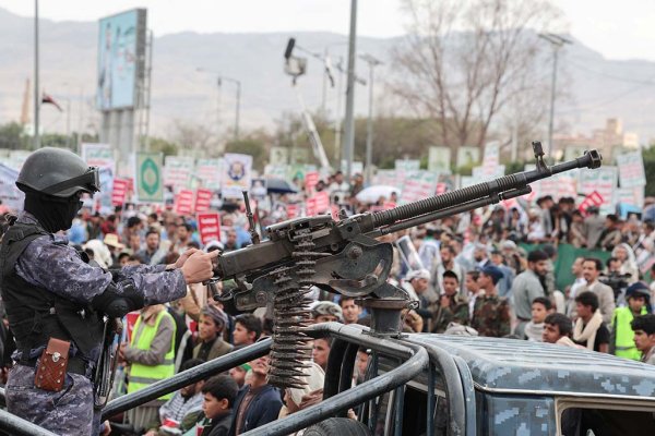 Suudi Petrol Tankerleri Husilerin Tehdidiyle Rotasını Değiştirdi