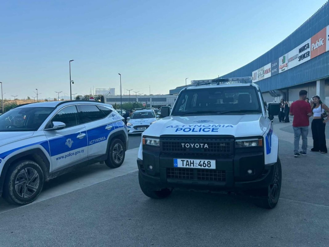Nicosia Mall ve KEMA Binası Tehdit E-postalarıyla Tahliye Edildi