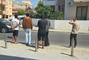 Limasol'da Yemek Dağıtıcılarına Yönelik Soygunlarda Çete İddiası