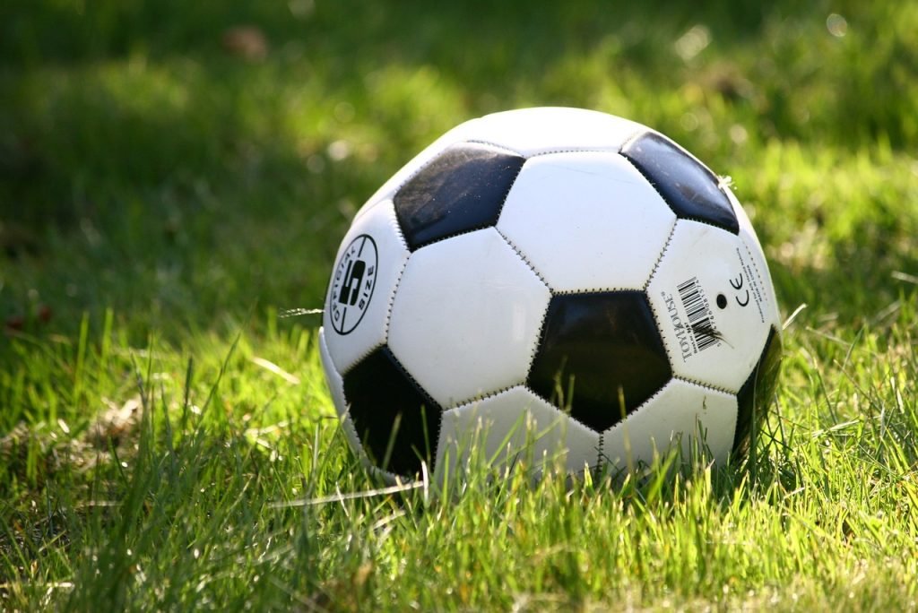 Kıbrıs Futbol Kulüplerine Sosyal Sigorta Borçlarını Ödemesi İçin Çağrı