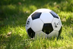 Kıbrıs Futbol Kulüplerine Sosyal Sigorta Borçlarını Ödemesi İçin Çağrı
