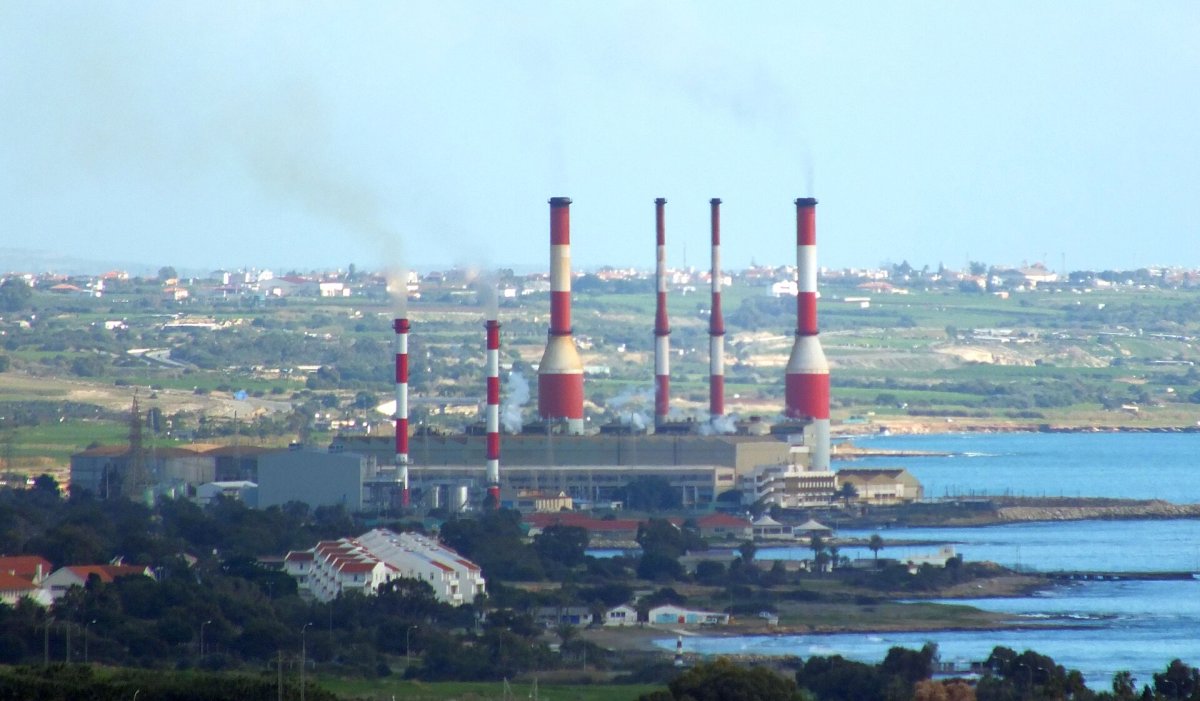 Kıbrıs'ın Elektrik Şebekesi Yaz Talebini Karşılayabilir