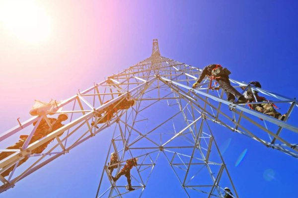 Yaşadığımız Sınav: Aralıksız Elektrik Krizi