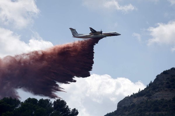 Fransa'da Orman Yangını: 10 Bin Kişi Tahliye Edildi