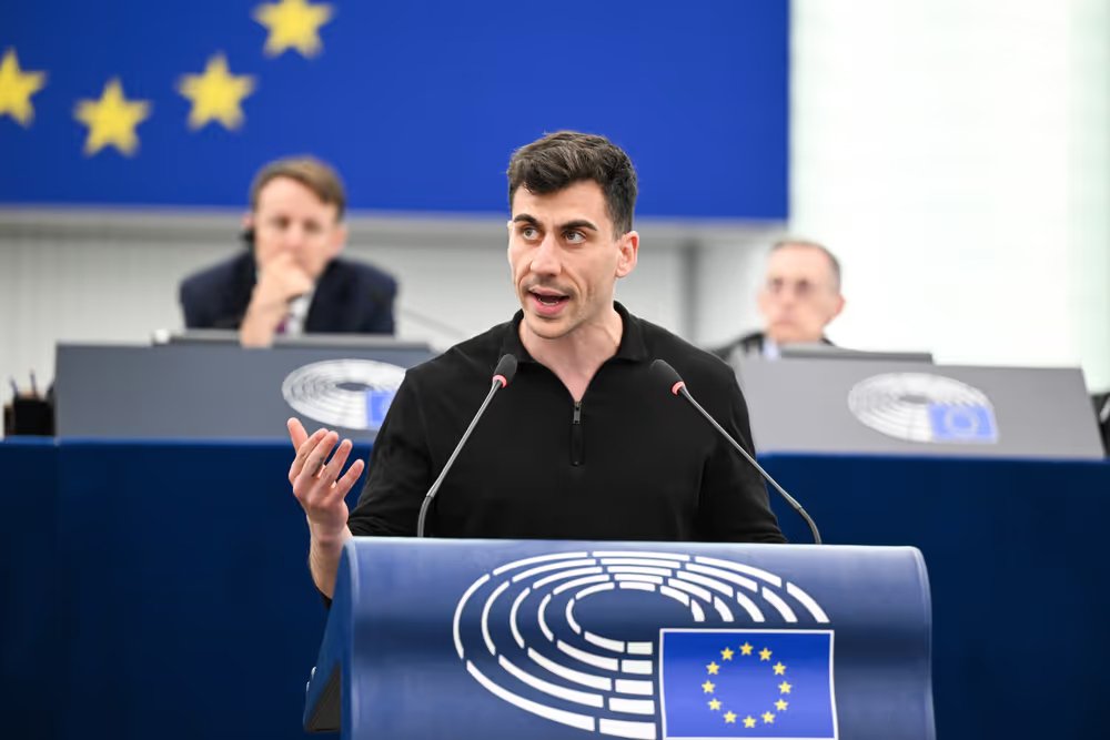 Kıbrıslı MEP'lerden Sadece Biri Chat Control'a Karşı Çıktı